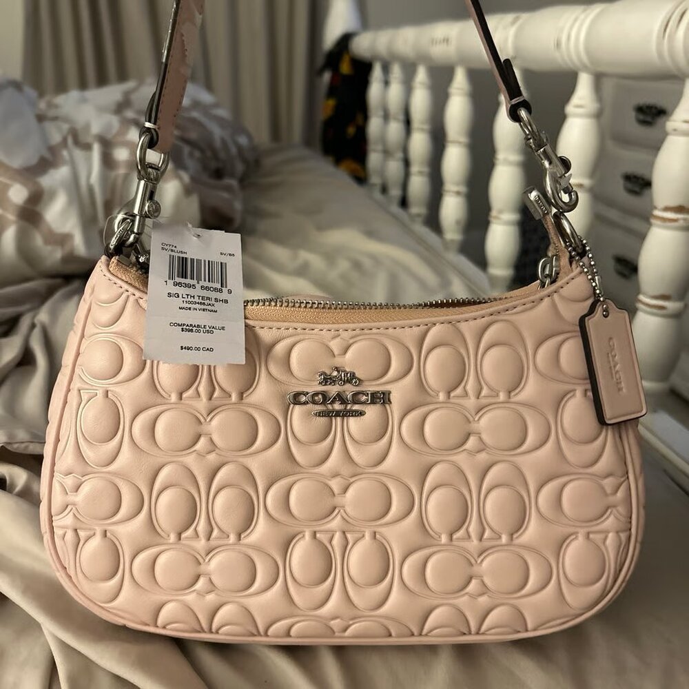 Coach Teri Shoulder Bag in Blush Pink NWT